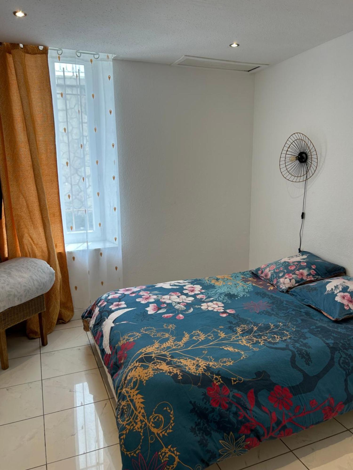 Grand T2 Climatise Avec Jardin Et Spa Narbonne Exterior photo